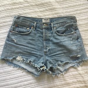 AGOLDE Light wash distressed high waisted shorts